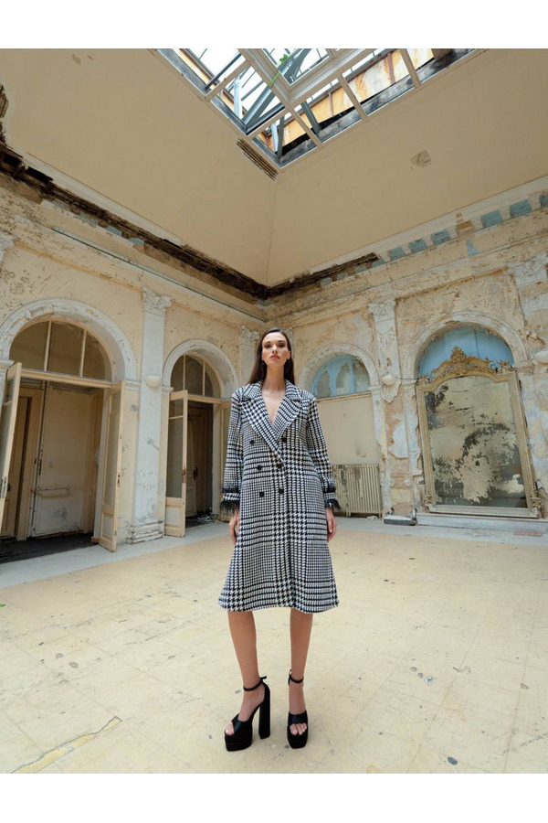 ABSOLUTE COAT