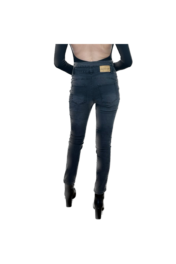 PEACE AND CHAOS BLACK JEAN
