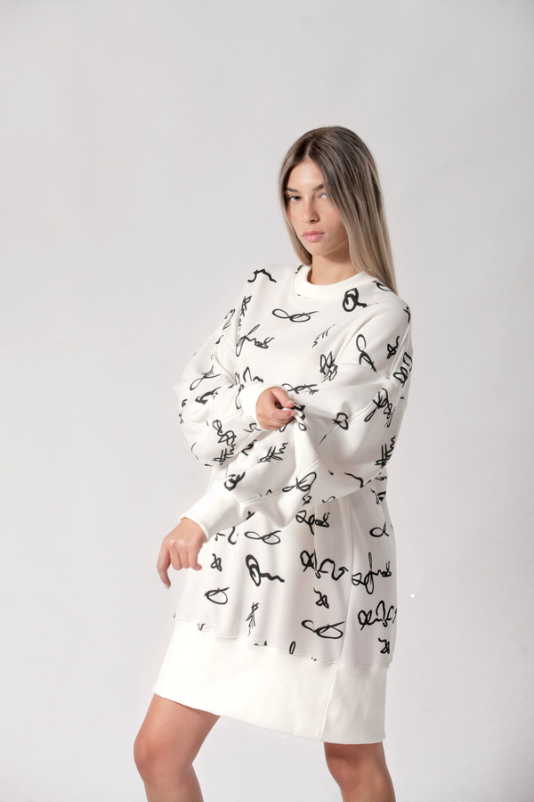Sweatshirt dress