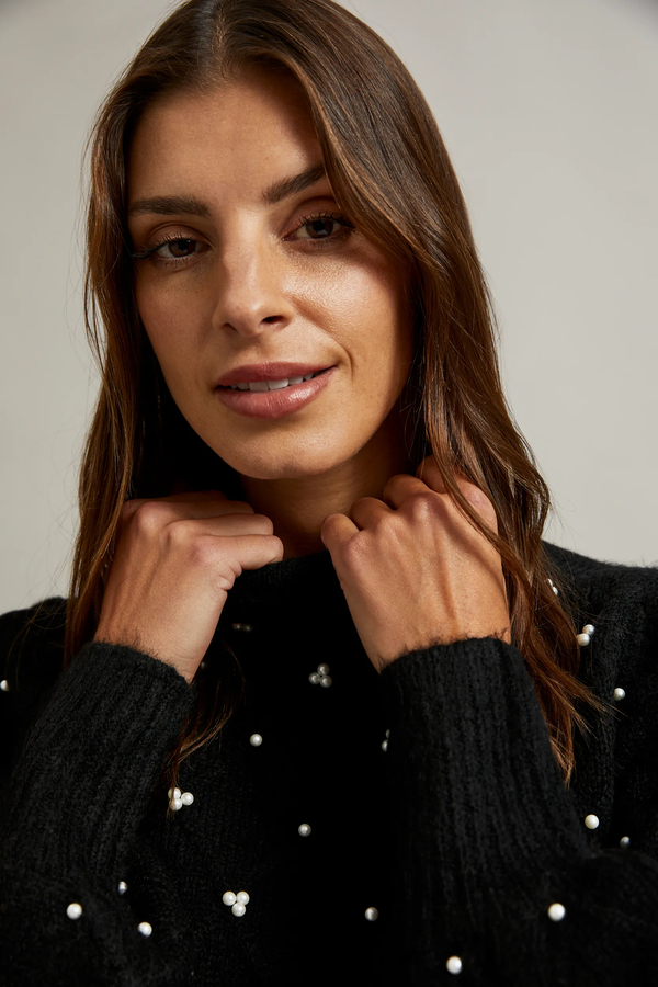 BLACK WOOL W PEARL