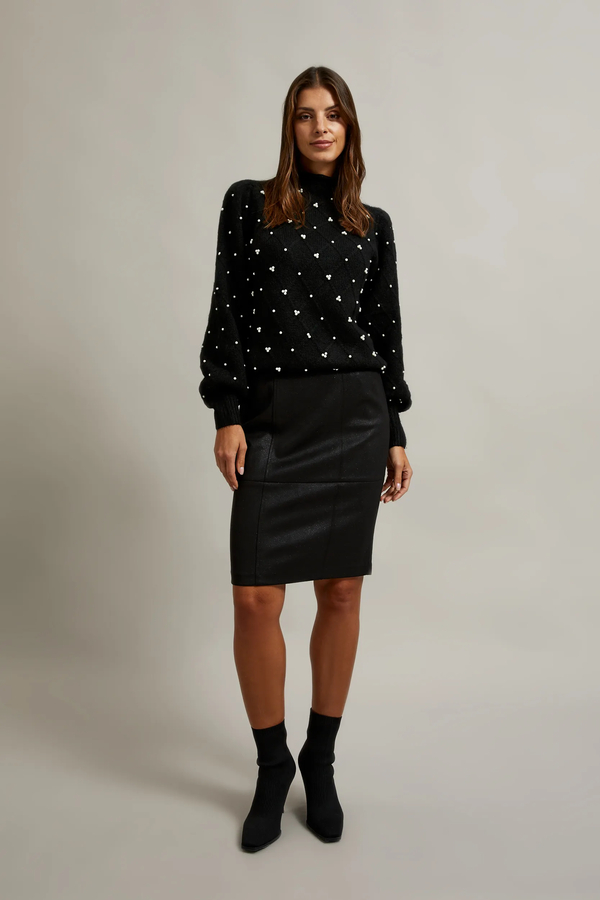 BLACK WOOL W PEARL