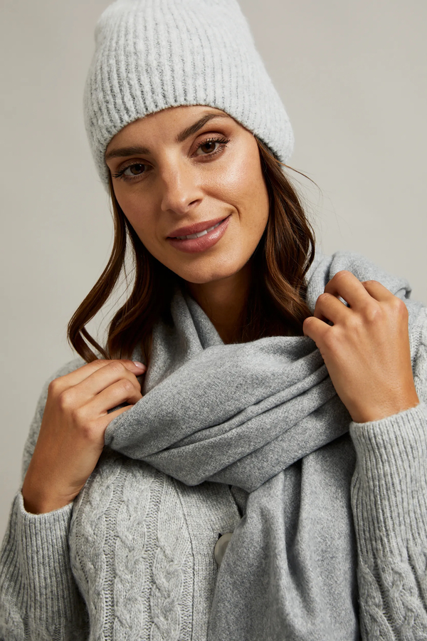 GRAY ACCESORIE SCARF
